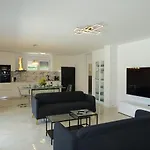 Case de vacanță I Sol Rab Pool House *